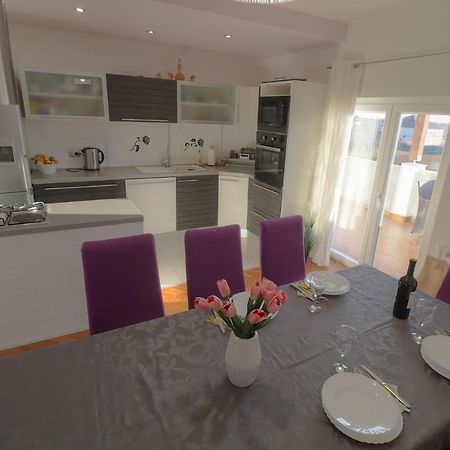 Melanie Apartment Privlaka  Luaran gambar