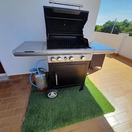 Melanie Apartment Privlaka  Luaran gambar