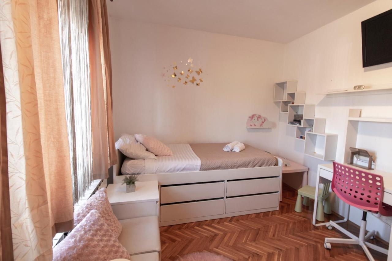 Melanie Apartment Privlaka  Luaran gambar