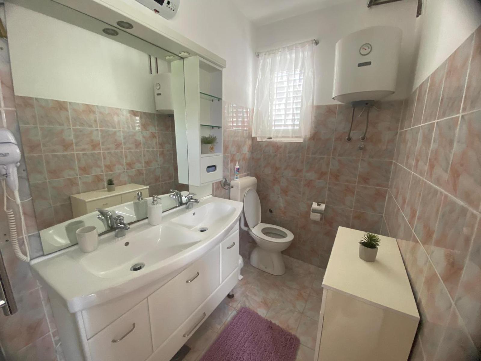 Melanie Apartment Privlaka  Luaran gambar